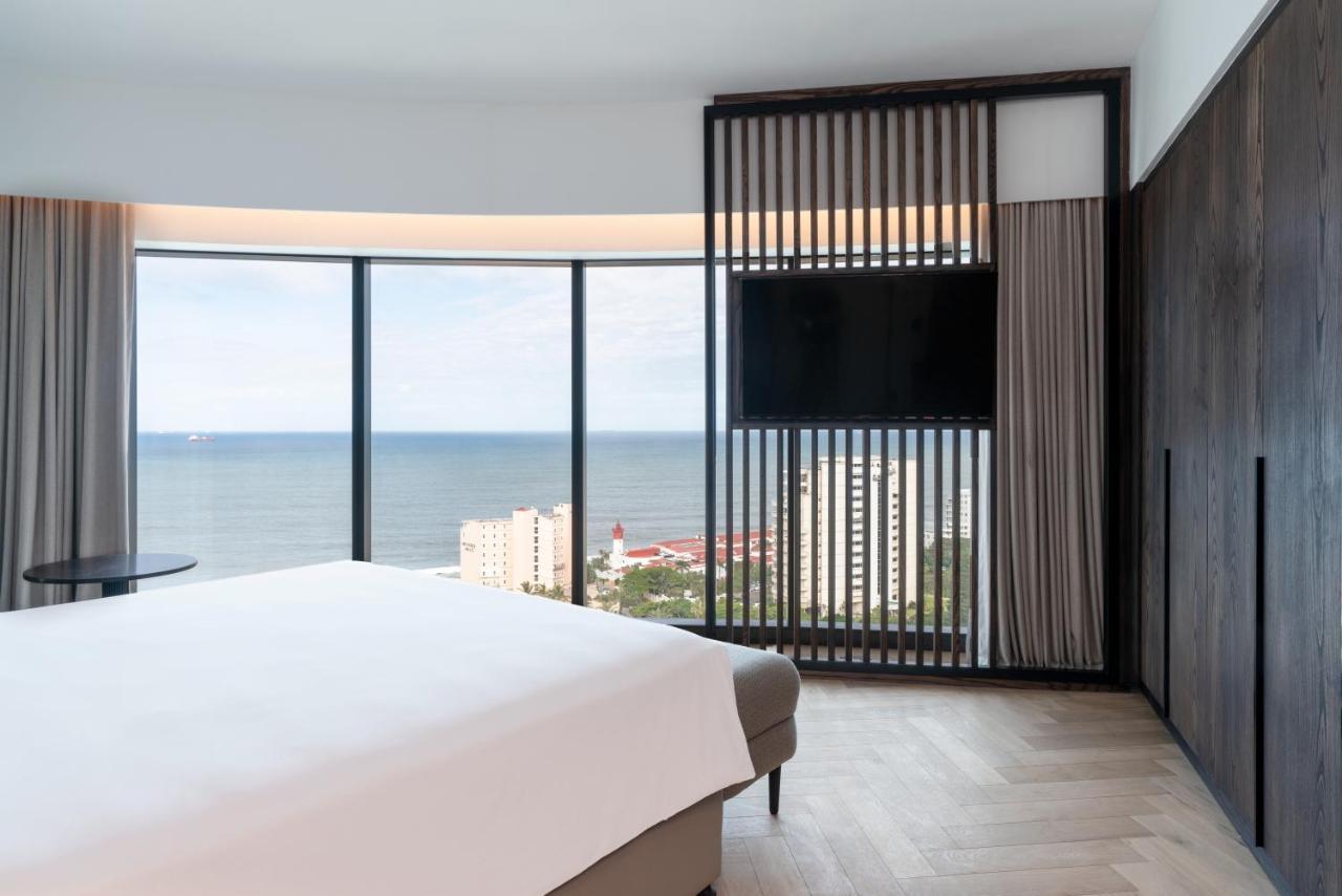 Radisson Blu Hotel, Durban Umhlanga Ngoại thất bức ảnh